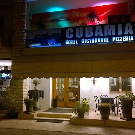 库巴米亚酒店 罗马诺德恩佐利诺 外观 照片
